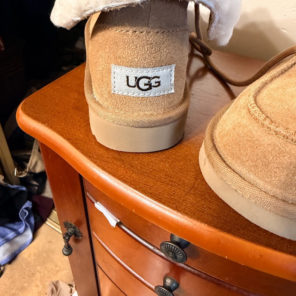 UGG Chestnut Suede Lace-Up Foldover Ankle Boots with Shearling - Picture 2 of 6